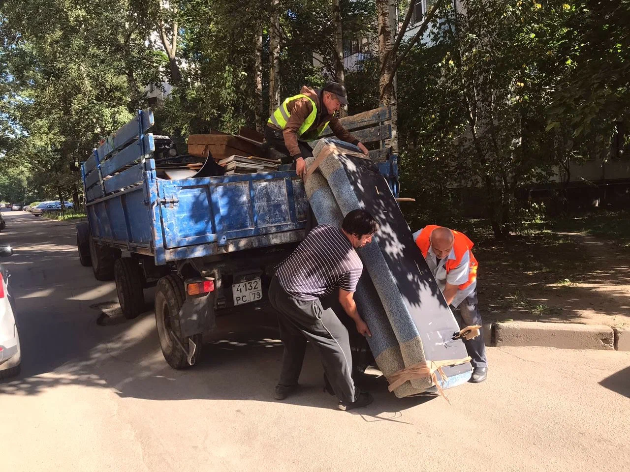 Профессиональный вывоз крупногабаритного мусора в Балтийске в октябре
