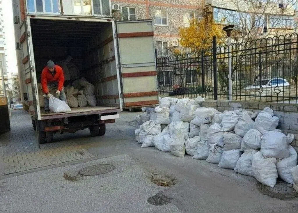 Вывоз мусора после переезда в Балтийске в октябре