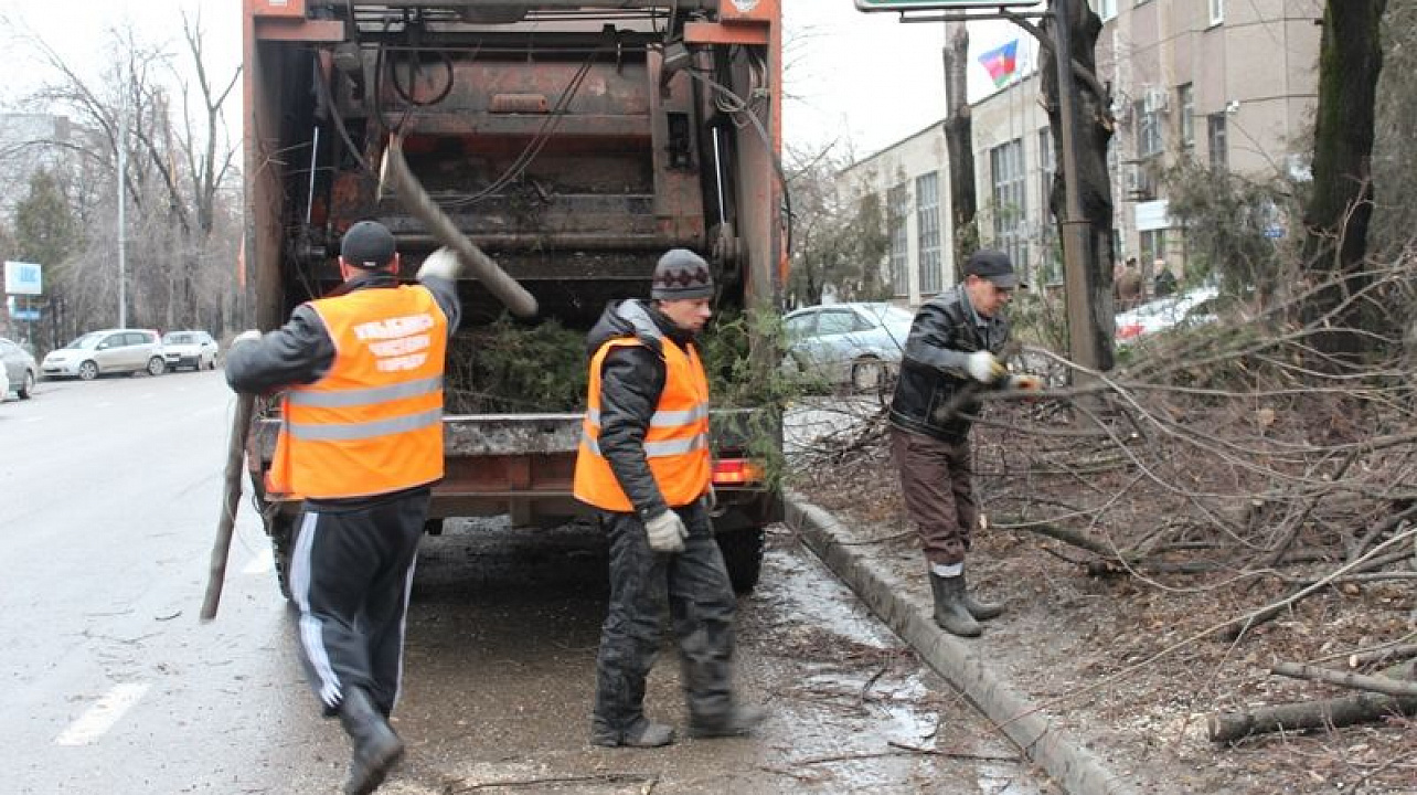 Уборка после стихийного бедствия в Балтийске от 2906 руб